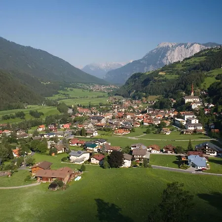 Stylish And Cozy At The Entrance To The Otztal Oetz