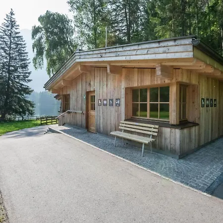 Stylish And Cozy At The Entrance To The Otztal Apartman