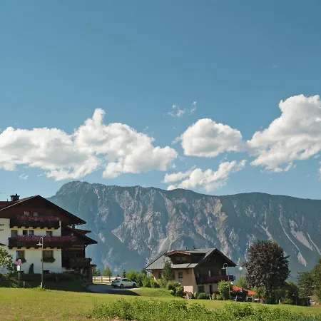 Stylish And Cozy At The Entrance To The Otztal